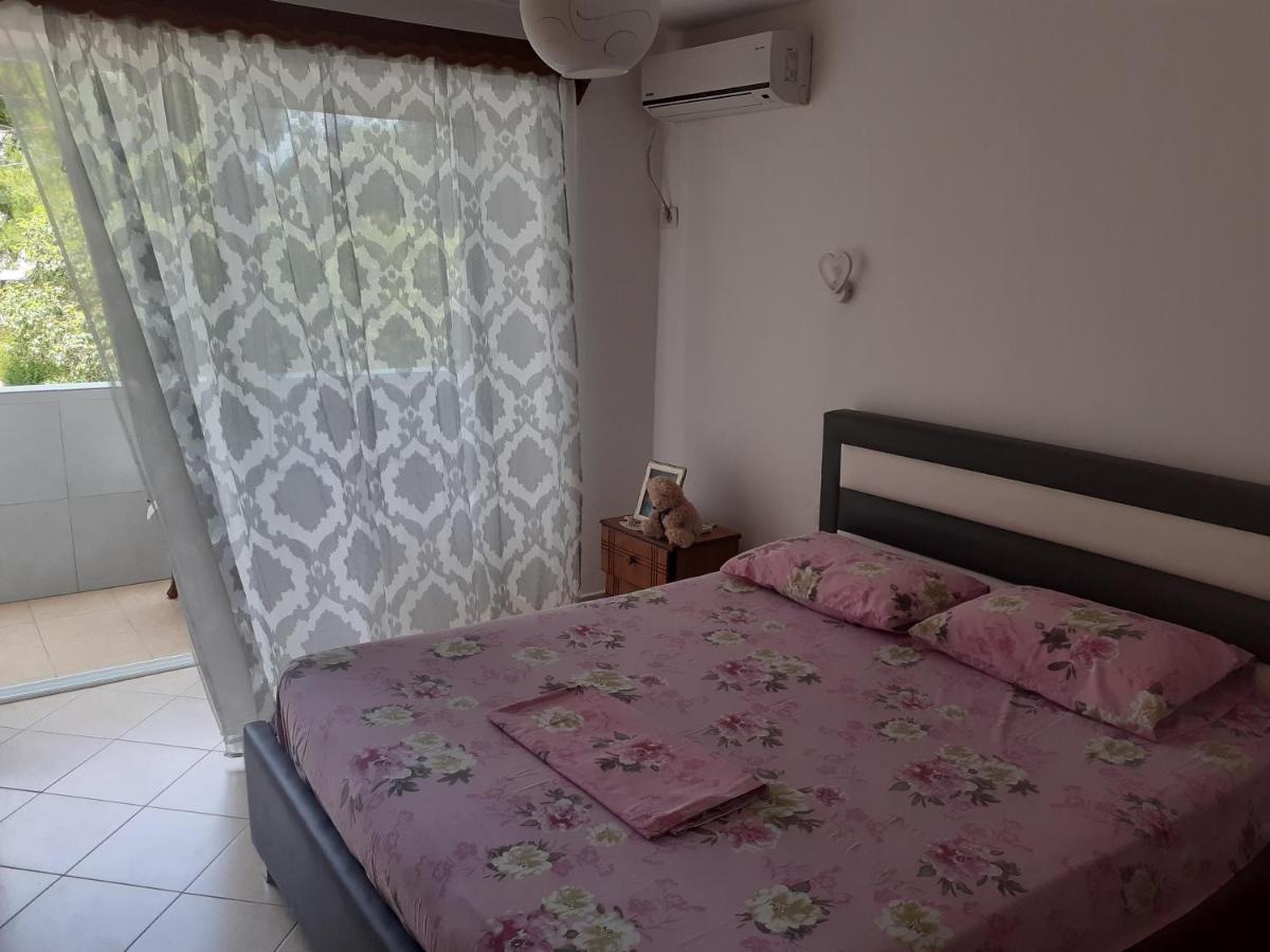 Geri Apartment Ксаміл Екстер'єр фото